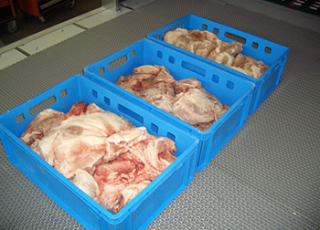 Descongelación por radiofrecuencia de cajas de carne